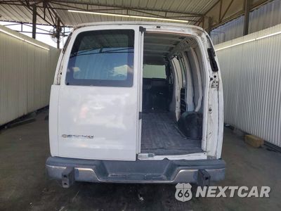 Zdjęcie 6 z 13 samochodu: 2020 CHEVROLET EXPRESS 2500 CARGO DELIVERY VAN VIN:1GCWGAFG4L1226816 - miniatura