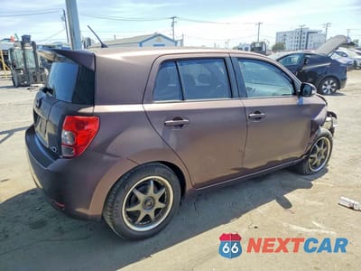 Trzecie zdjęcie samochodu z tyłu: 2013 SCION XD BASE VIN:JTKKUPB49D1032850 - miniatura