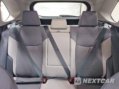 Zdjęcie 10 z 13 samochodu: 2025 TOYOTA RAV4 HYBRID XLE VIN:JTMRWRFV5SJ079997 - miniatura