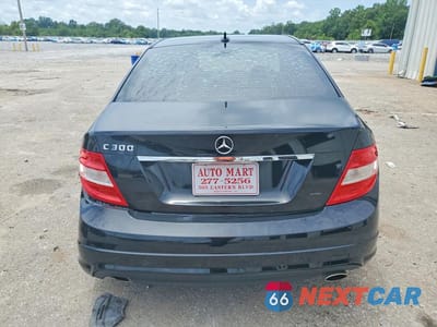 Zdjęcie 6 z 12 samochodu: 2010 MERCEDES-BENZ C 300 VIN:WDDGF5EB2AR103122 - miniatura