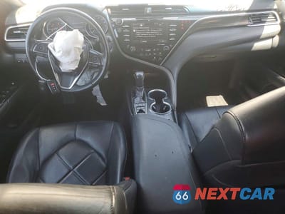 Zdjęcie 8 z 13 samochodu: 2018 TOYOTA CAMRY HYBRID XLE VIN:4T1B21HK7JU006222 - miniatura