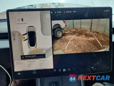 Zdjęcie 9 z 13 samochodu: 2024 TESLA MODEL 3 VIN:5YJ3E1EAXRF730521 - miniatura