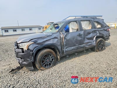 2025 TOYOTA SEQUOIA PLATINUM 7SVAAABA2SX050623 - główne zdjęcie licytacji z USA - miniatura