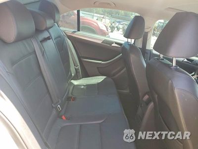 Zdjęcie 10 z 12 samochodu: 2015 VOLKSWAGEN JETTA SE VIN:3VWD17AJXFM310268 - miniatura