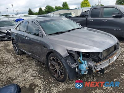 Czwarte zdjęcie samochodu z boku: 2013 FORD TAURUS SHO VIN:1FAHP2KT2DG183258 - miniatura