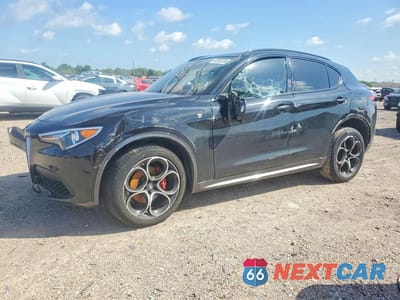2023 ALFA ROMEO STELVIO TI ZASPAKBN2P7D50481 - główne zdjęcie licytacji z USA - miniatura
