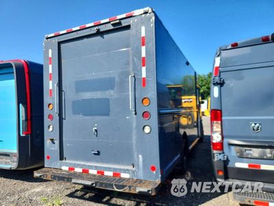 Trzecie zdjęcie samochodu z tyłu: 2020 FORD F59 DELIVERY TRUCK VIN:1F65F5KN0L0A03448 - miniatura