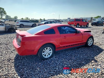 Trzecie zdjęcie samochodu z tyłu: 2005 FORD MUSTANG VIN:1ZVFT80N555116829 - miniatura