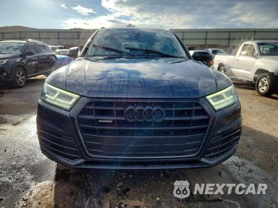 Piąte zdjęcie samochodu w środku: 2019 AUDI Q5 PREMIUM PLUS VIN:WA1BNAFY0K2077305 - miniatura