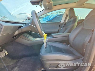 Zdjęcie 7 z 12 samochodu: 2025 TESLA MODEL 3 VIN:5YJ3E1EA3SF980608 - miniatura