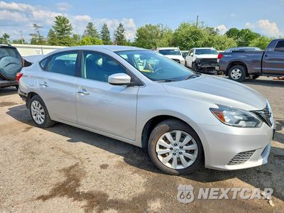 Czwarte zdjęcie samochodu z boku: 2016 NISSAN SENTRA S VIN:3N1AB7AP5GY302874 - miniatura