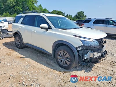 Czwarte zdjęcie samochodu z boku: 2024 NISSAN PATHFINDER ROCK CREEK VIN:5N1DR3BD3RC254768 - miniatura
