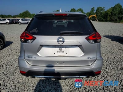 Zdjęcie 6 z 13 samochodu: 2020 NISSAN ROGUE SV VIN:JN8AT2MV9LW113092 - miniatura