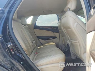 Zdjęcie 11 z 13 samochodu: 2017 LINCOLN MKC SELECT VIN:5LMCJ2C96HUL27659 - miniatura