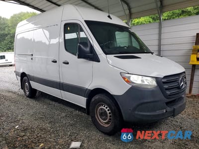Czwarte zdjęcie samochodu z boku: 2020 MERCEDES-BENZ SPRINTER 2500 DELIVERY VAN VIN:W1W4EBHY5LP211347 - miniatura
