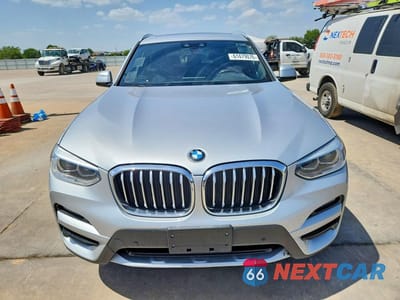 Piąte zdjęcie samochodu w środku: 2020 BMW X3 SDRIVE30I VIN:5UXTY3C00L9B69956 - miniatura