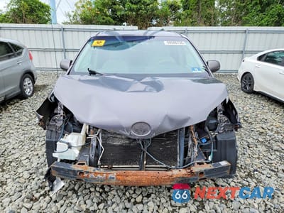 Piąte zdjęcie samochodu w środku: 2012 TOYOTA SIENNA LE VIN:5TDKK3DC8CS193072 - miniatura