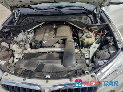 Zdjęcie 12 z 13 samochodu: 2018 BMW X5 SDRIVE35I VIN:5UXKR2C52J0Z14722 - miniatura