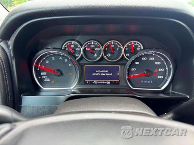 Zdjęcie 8 z 10 samochodu: 2020 CHEVROLET SILVERADO K1500 LT VIN:3GCUYDET9LG186867 - miniatura