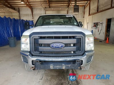 Piąte zdjęcie samochodu w środku: 2015 FORD F250 SUPER DUTY VIN:1FT7X2B60FED10278 - miniatura