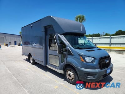 Czwarte zdjęcie samochodu z boku: 2021 FORD TRANSIT T-350 DELIVERY TRUCK VIN:1FDDF6P83MKA45373 - miniatura