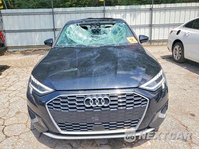 Piąte zdjęcie samochodu w środku: 2023 AUDI A3 PREMIUM VIN:WAUAUDGY3PA108013 - miniatura