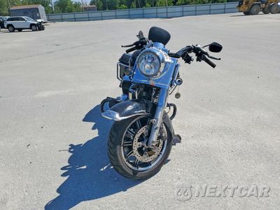 Drugie zdjęcie samochodu z przodu: 2018 HARLEY-DAVIDSON FLHR ROAD KING VIN:1HD1FBC1XJB652177 - miniatura