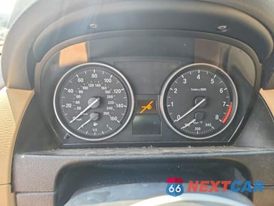 Zdjęcie 9 z 12 samochodu: 2014 BMW X1 XDRIVE35I VIN:WBAVM5C56EVV93210 - miniatura