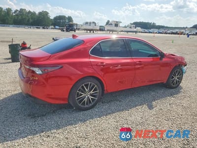 Trzecie zdjęcie samochodu z tyłu: 2023 TOYOTA CAMRY XLE VIN:4T1F31AK1PU047057 - miniatura