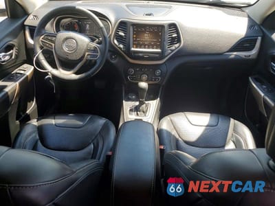 Zdjęcie 8 z 13 samochodu: 2017 JEEP CHEROKEE LIMITED VIN:1C4PJMDS1HW613154 - miniatura