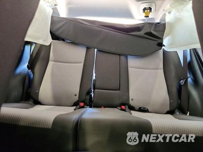 Zdjęcie 10 z 13 samochodu: 2014 TOYOTA RAV4 LE VIN:JTMZFREV1EJ005983 - miniatura