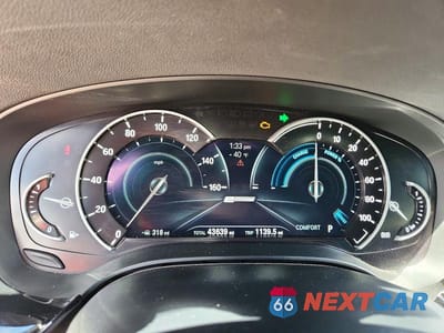 Zdjęcie 9 z 12 samochodu: 2018 BMW 530XE VIN:WBAJB1C5XJB084150 - miniatura