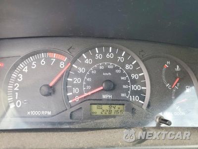 Zdjęcie 9 z 12 samochodu: 2004 TOYOTA COROLLA VIN:JTDBR32E142036329 - miniatura