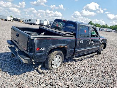 Trzecie zdjęcie samochodu z tyłu: 2004 GMC NEW SIERRA K1500 VIN:2GTEK13T441359731 - miniatura
