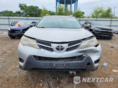 Piąte zdjęcie samochodu w środku: 2014 TOYOTA RAV4 LE VIN:JTMBFREV2EJ000230 - miniatura