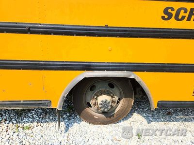 Zdjęcie 9 z 10 samochodu: 2015 IC CORPORATION 3000 CE BUS SCHOOL BUS VIN:4DRBUC8P0FB643523 - miniatura