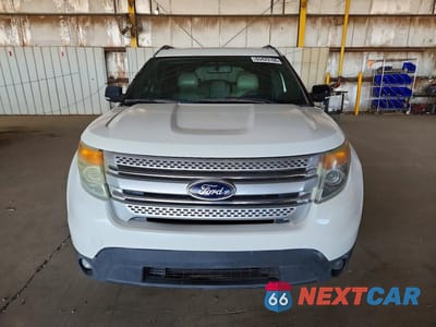 Piąte zdjęcie samochodu w środku: 2014 FORD EXPLORER XLT VIN:1FM5K7D89EGA63696 - miniatura