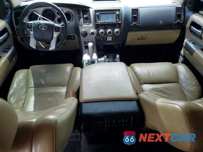 Zdjęcie 8 z 13 samochodu: 2014 TOYOTA SEQUOIA LIMITED VIN:5TDKY5G12ES055373 - miniatura