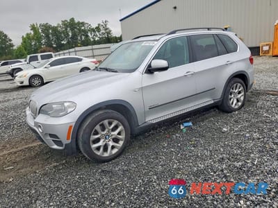 2013 BMW X5 XDRIVE35I 5UXZV4C5XD0B06938 - główne zdjęcie licytacji z USA - miniatura