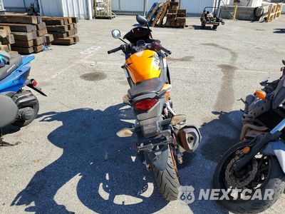 Czwarte zdjęcie samochodu z boku: 2013 HONDA CBR250 R VIN:MLHMC4100D5301467 - miniatura