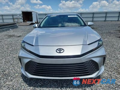 Piąte zdjęcie samochodu w środku: 2025 TOYOTA CAMRY LE VIN:4T1DAACKXSU638846 - miniatura