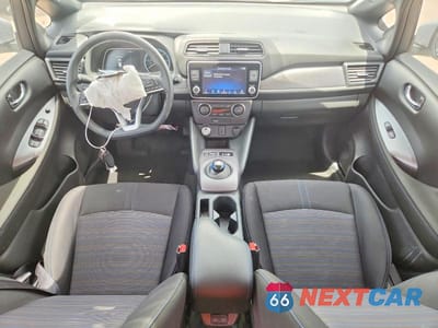 Zdjęcie 8 z 12 samochodu: 2025 NISSAN LEAF S VIN:1N4AZ1BV4SC560197 - miniatura