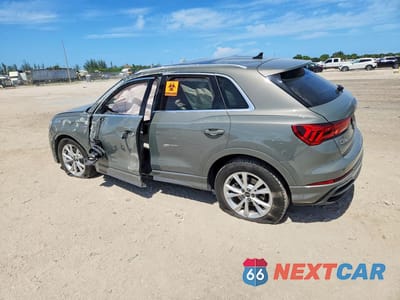 Drugie zdjęcie samochodu z przodu: 2025 AUDI Q3 PREMIUM S LINE 45 VIN:WA1DECF31S1074329 - miniatura