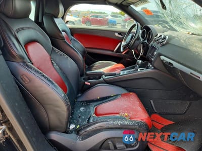 Zdjęcie 10 z 12 samochodu: 2009 AUDI TTS VIN:TRUWF38J291023848 - miniatura