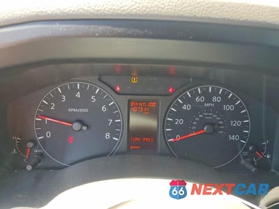 Zdjęcie 9 z 13 samochodu: 2015 NISSAN NV 2500 HD SL VIN:1N6AF0KY1FN804774 - miniatura