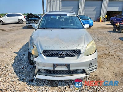 Piąte zdjęcie samochodu w środku: 2003 TOYOTA MATRIX XR VIN:2T1KR32E03C093847 - miniatura