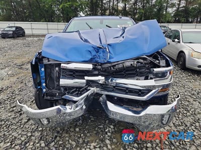 Piąte zdjęcie samochodu w środku: 2019 CHEVROLET SILVERADO LD K1500 LT VIN:2GCVKPECXK1201990 - miniatura