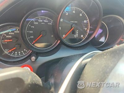 Zdjęcie 9 z 13 samochodu: 2016 PORSCHE CAYENNE VIN:WP1AA2A27GKA12303 - miniatura