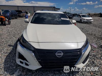 Piąte zdjęcie samochodu w środku: 2024 NISSAN ALTIMA SL VIN:1N4BL4EV5RN327639 - miniatura