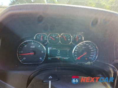 Zdjęcie 9 z 13 samochodu: 2015 CHEVROLET TAHOE C1500 LT VIN:1GNSCBKC1FR704822 - miniatura